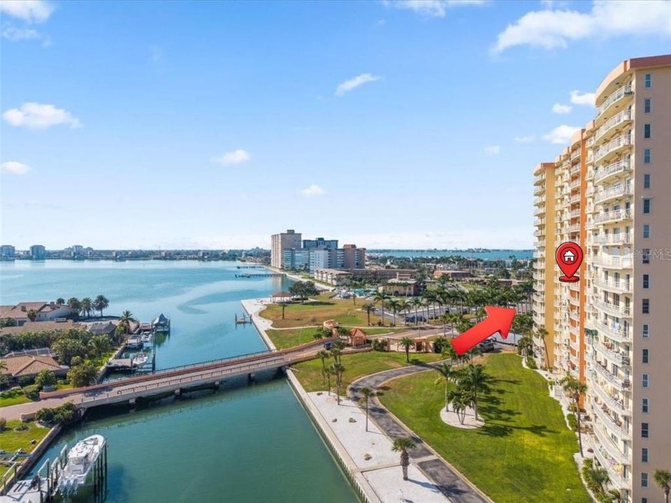 For Sale: $349,990 (2 beds, 2 baths, 1110 Square Feet)