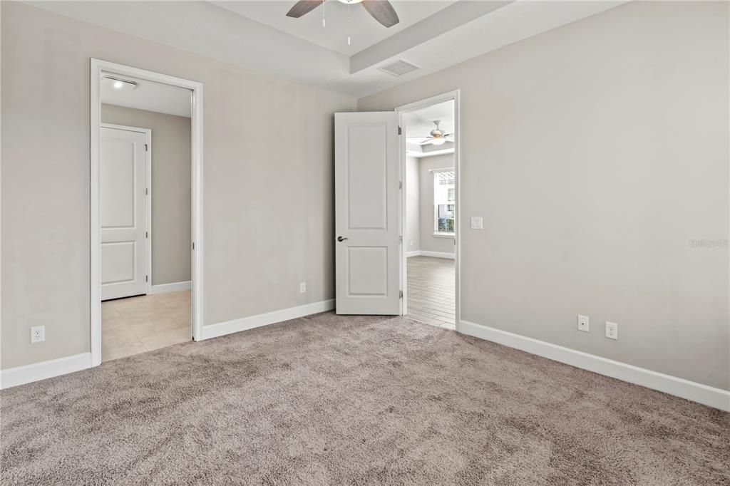 На продажу: $498,000 (2 спален, 2 ванн, 1500 Квадратных фут)