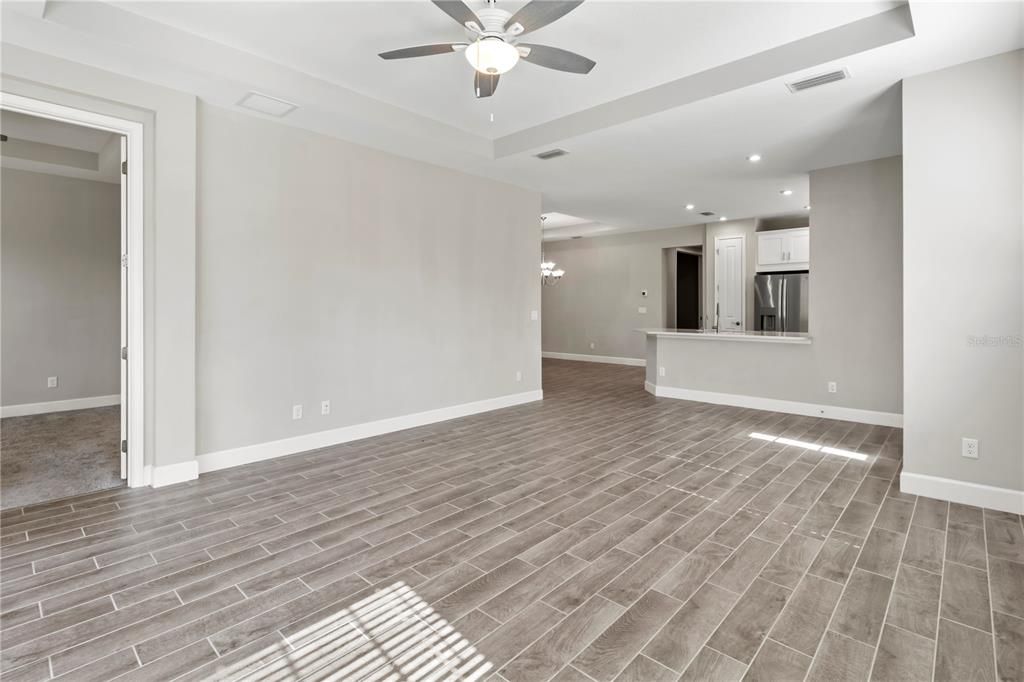 На продажу: $498,000 (2 спален, 2 ванн, 1500 Квадратных фут)