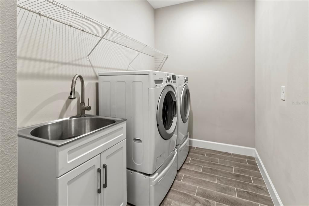 На продажу: $498,000 (2 спален, 2 ванн, 1500 Квадратных фут)