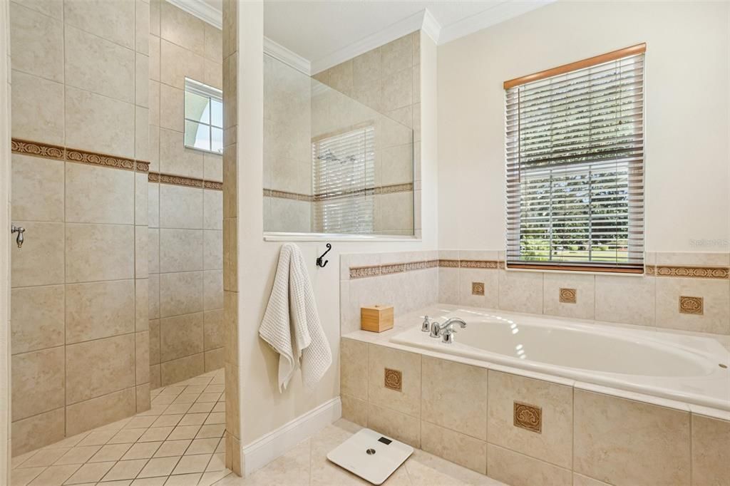 На продажу: $1,125,000 (4 спален, 3 ванн, 2635 Квадратных фут)