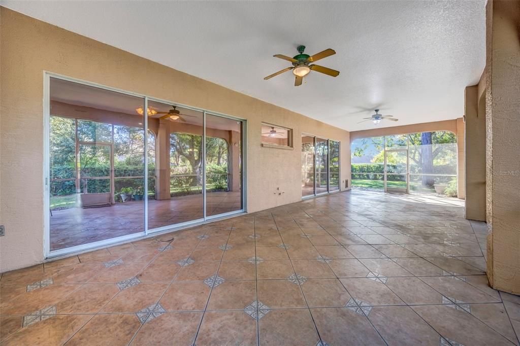 Active With Contract: $395,000 (3 beds, 2 baths, 2959 Square Feet)