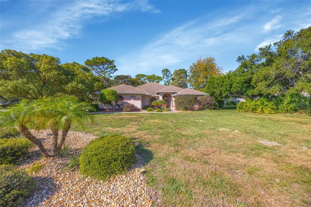 Active With Contract: $395,000 (3 beds, 2 baths, 2959 Square Feet)