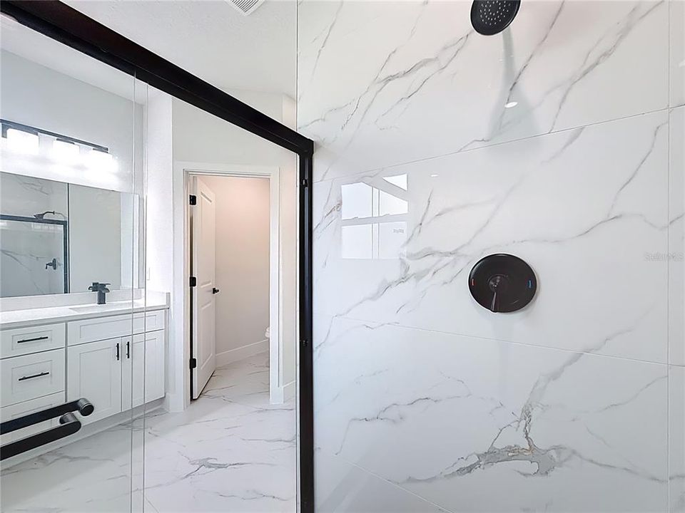 For Sale: $289,900 (4 beds, 2 baths, 1551 Square Feet)