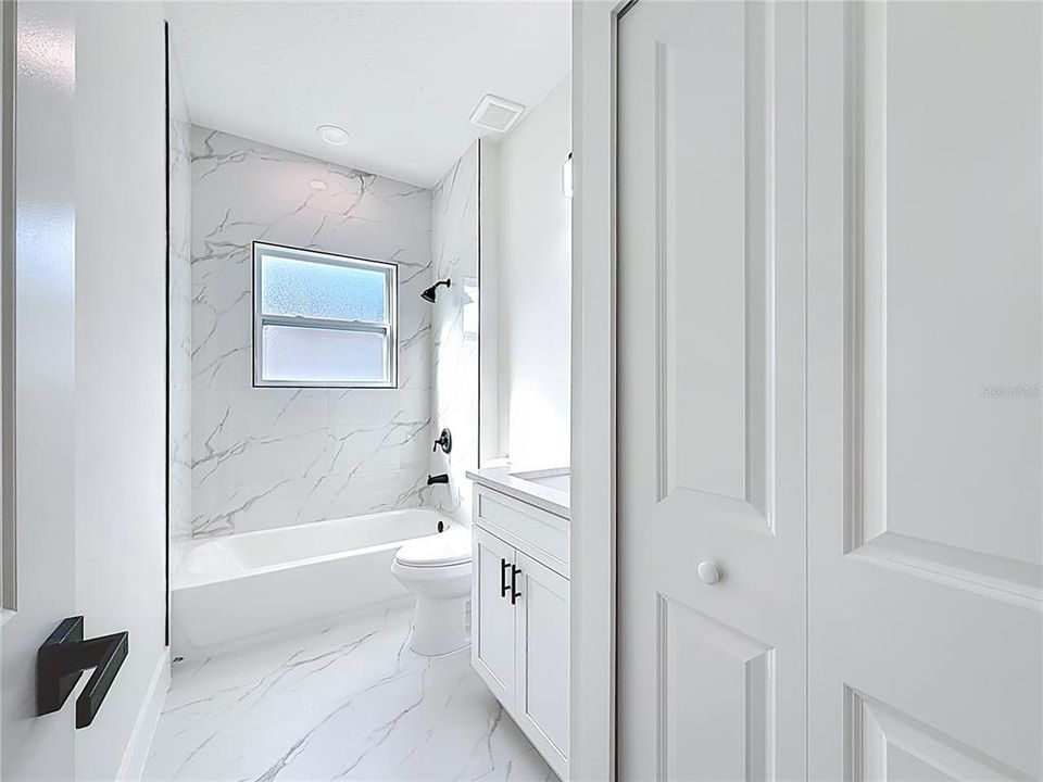 For Sale: $289,900 (4 beds, 2 baths, 1551 Square Feet)