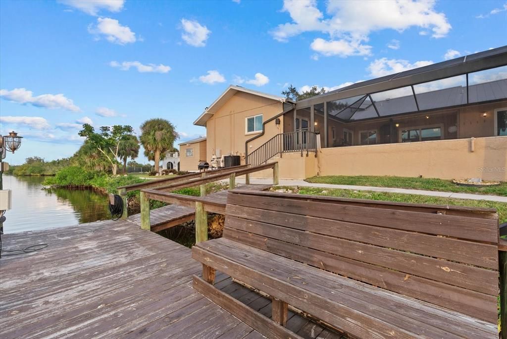 For Sale: $1,050,000 (3 beds, 2 baths, 2006 Square Feet)