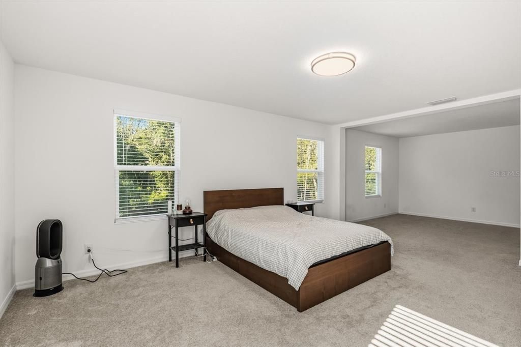 En Venta: $485,000 (4 camas, 2 baños, 2963 Pies cuadrados)