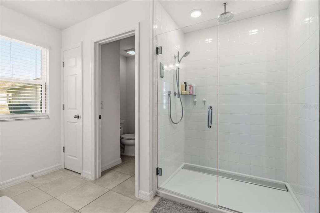 En Venta: $485,000 (4 camas, 2 baños, 2963 Pies cuadrados)