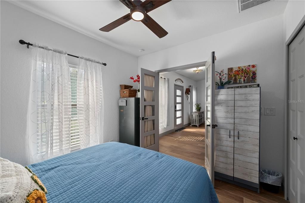 待售: $450,000 (3 贝兹, 2 浴室, 1445 平方英尺)