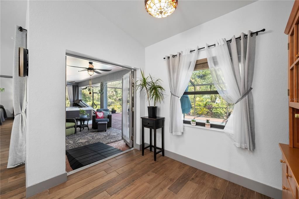 待售: $450,000 (3 贝兹, 2 浴室, 1445 平方英尺)