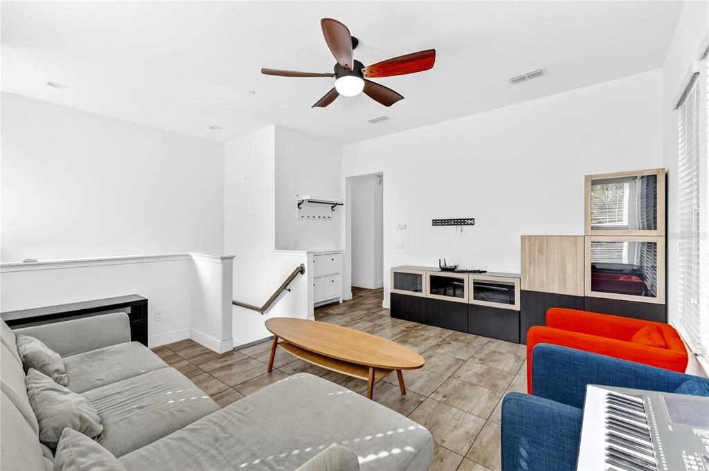 For Sale: $650,000 (4 beds, 3 baths, 2401 Square Feet)