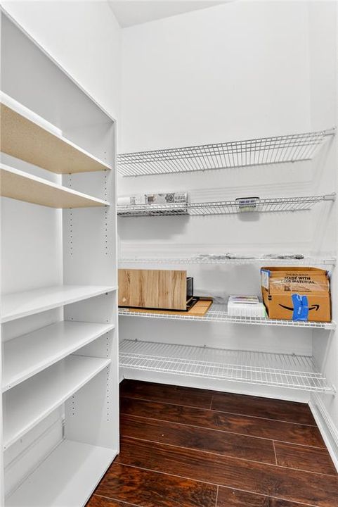 For Sale: $650,000 (4 beds, 3 baths, 2401 Square Feet)