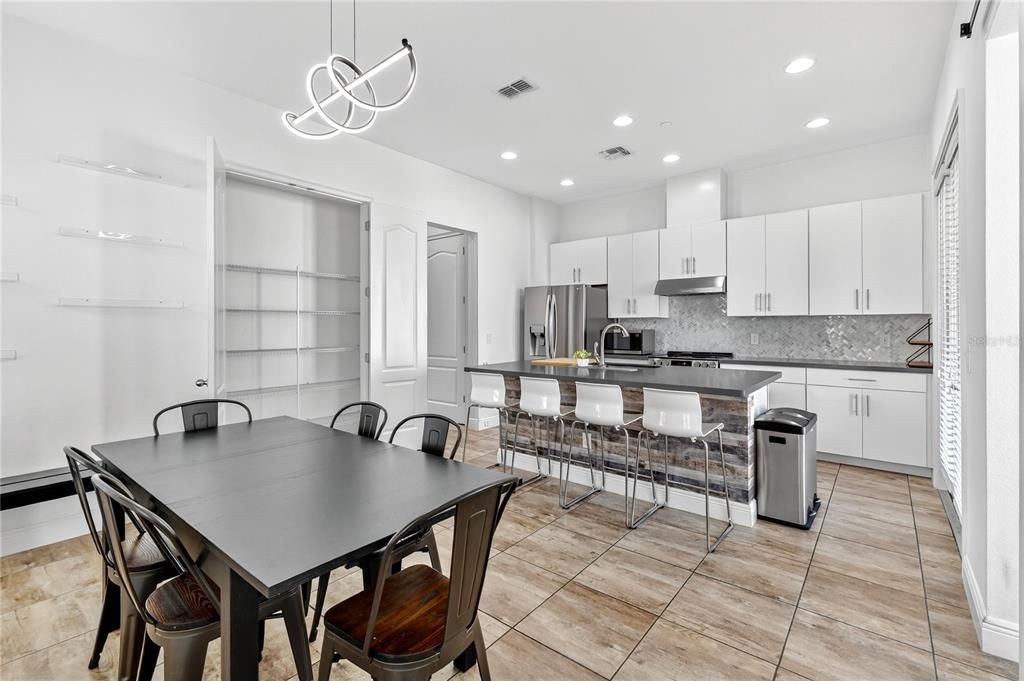 For Sale: $650,000 (4 beds, 3 baths, 2401 Square Feet)