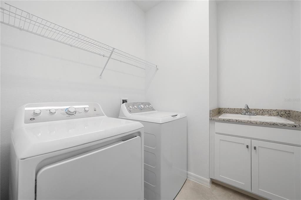 В аренду: $2,500 (3 спален, 3 ванн, 2201 Квадратных фут)