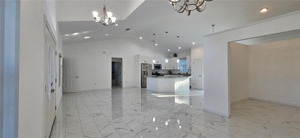 For Sale: $424,900 (3 beds, 2 baths, 1941 Square Feet)