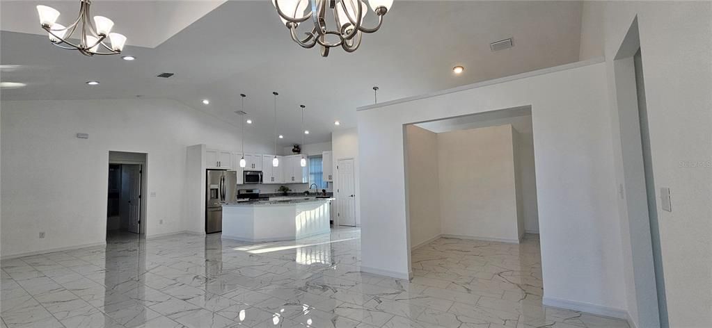 For Sale: $424,900 (3 beds, 2 baths, 1941 Square Feet)