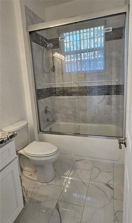 For Sale: $424,900 (3 beds, 2 baths, 1941 Square Feet)