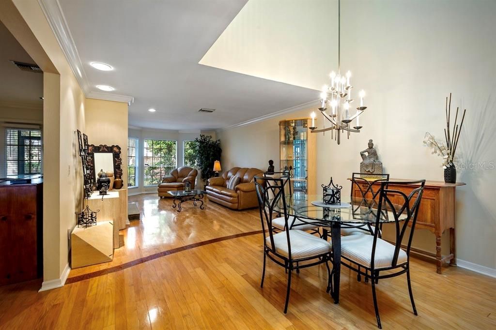 For Sale: $400,000 (3 beds, 2 baths, 1930 Square Feet)