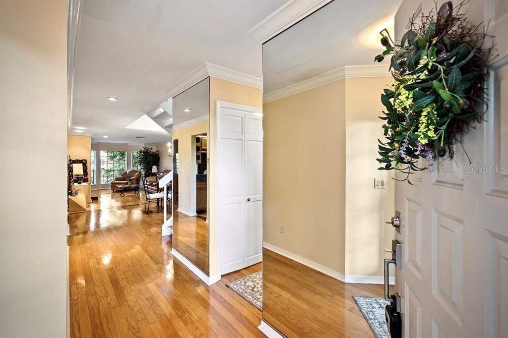 For Sale: $400,000 (3 beds, 2 baths, 1930 Square Feet)