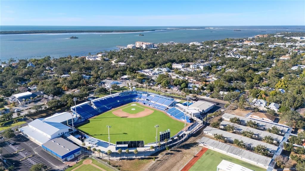 For Sale: $400,000 (3 beds, 2 baths, 1930 Square Feet)