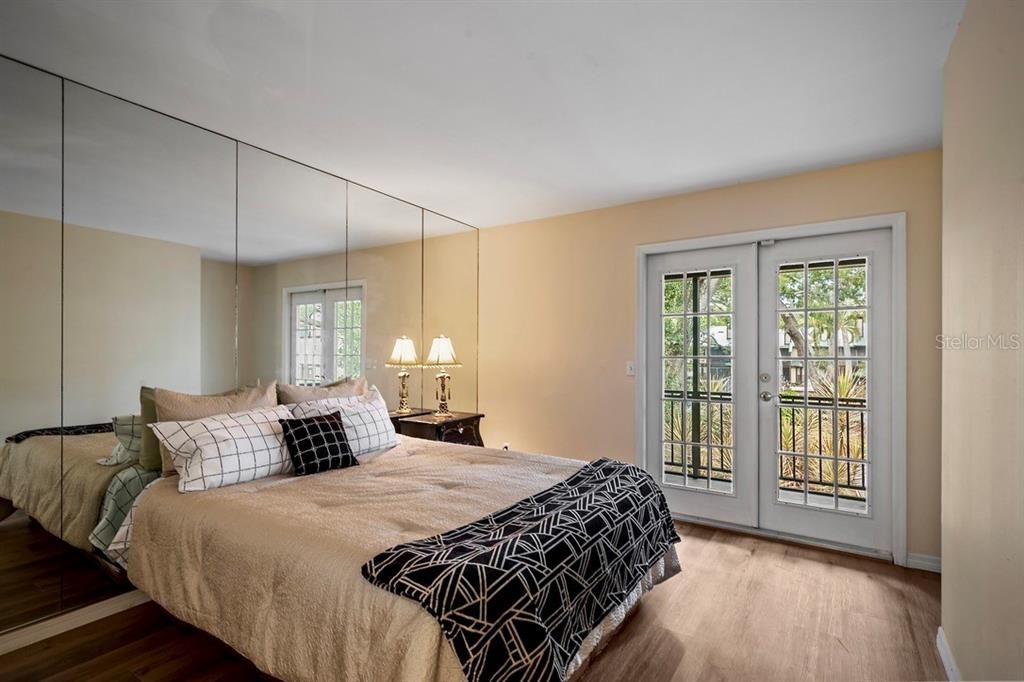 For Sale: $400,000 (3 beds, 2 baths, 1930 Square Feet)