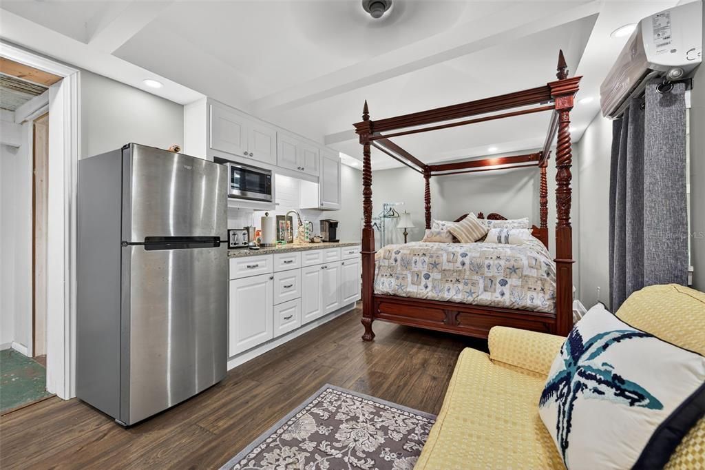 For Sale: $849,900 (6 beds, 3 baths, 3306 Square Feet)