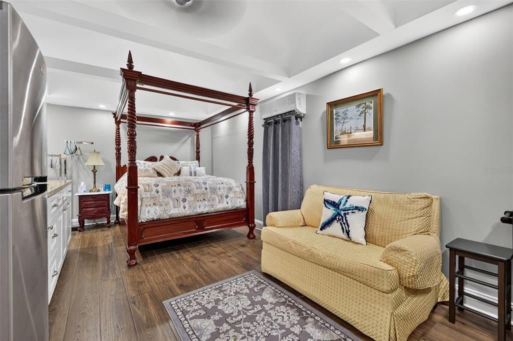 For Sale: $849,900 (6 beds, 3 baths, 3306 Square Feet)