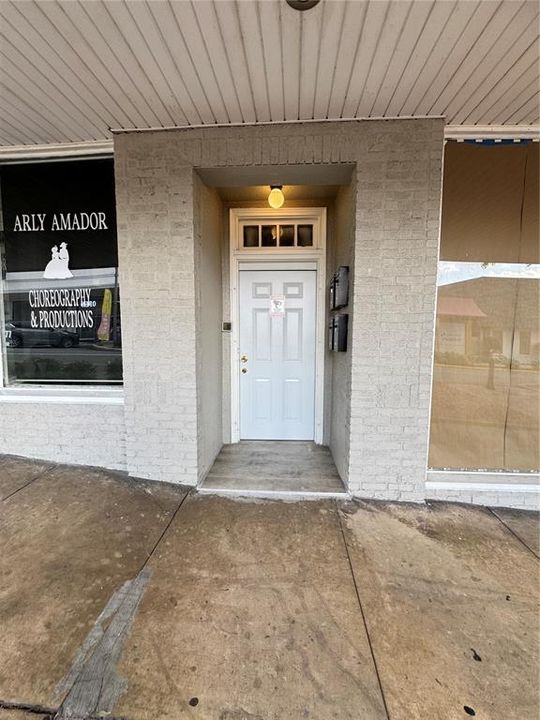 For Rent: $1,125 (1 beds, 1 baths, 14128 Square Feet)