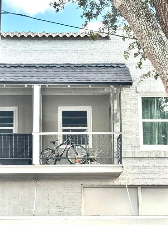 For Rent: $1,125 (1 beds, 1 baths, 14128 Square Feet)