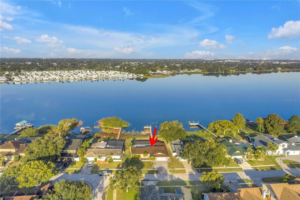 На продажу: $799,900 (4 спален, 2 ванн, 2169 Квадратных фут)