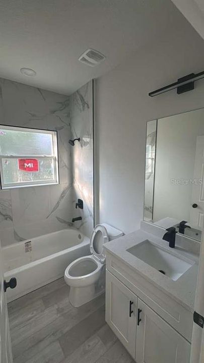 For Sale: $270,000 (3 beds, 2 baths, 1529 Square Feet)