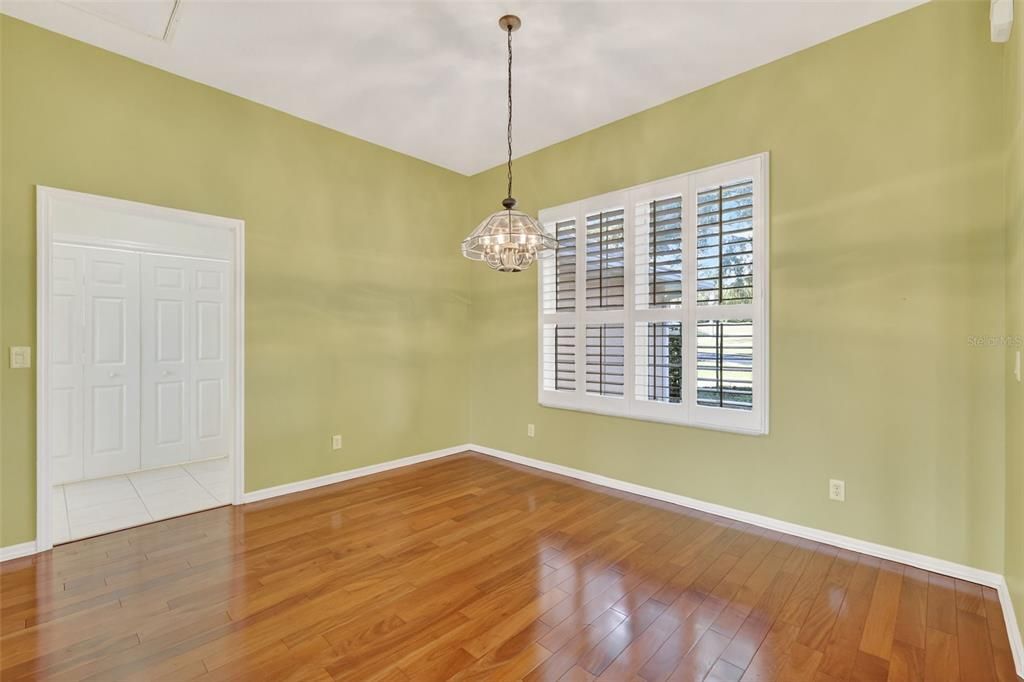 For Sale: $375,000 (3 beds, 2 baths, 2066 Square Feet)