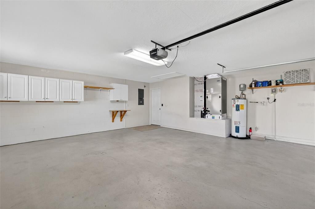 For Sale: $375,000 (3 beds, 2 baths, 2066 Square Feet)