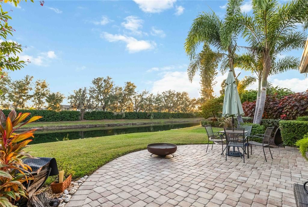 На продажу: $895,000 (4 спален, 3 ванн, 2666 Квадратных фут)