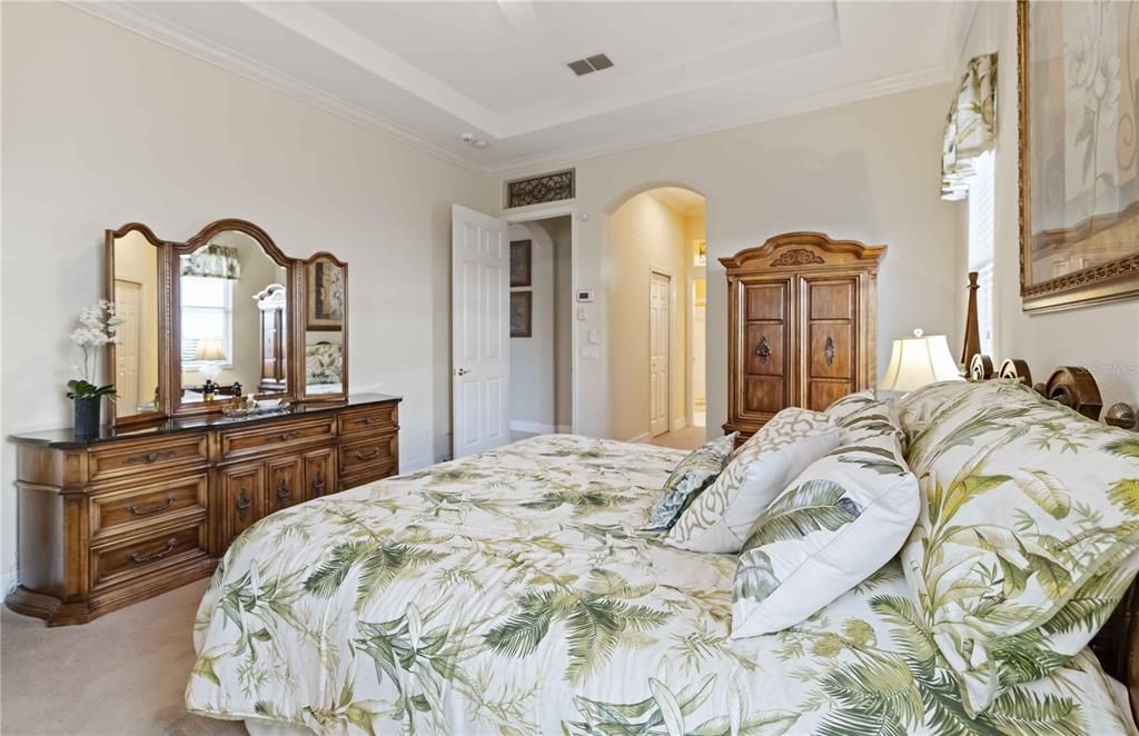 На продажу: $895,000 (4 спален, 3 ванн, 2666 Квадратных фут)