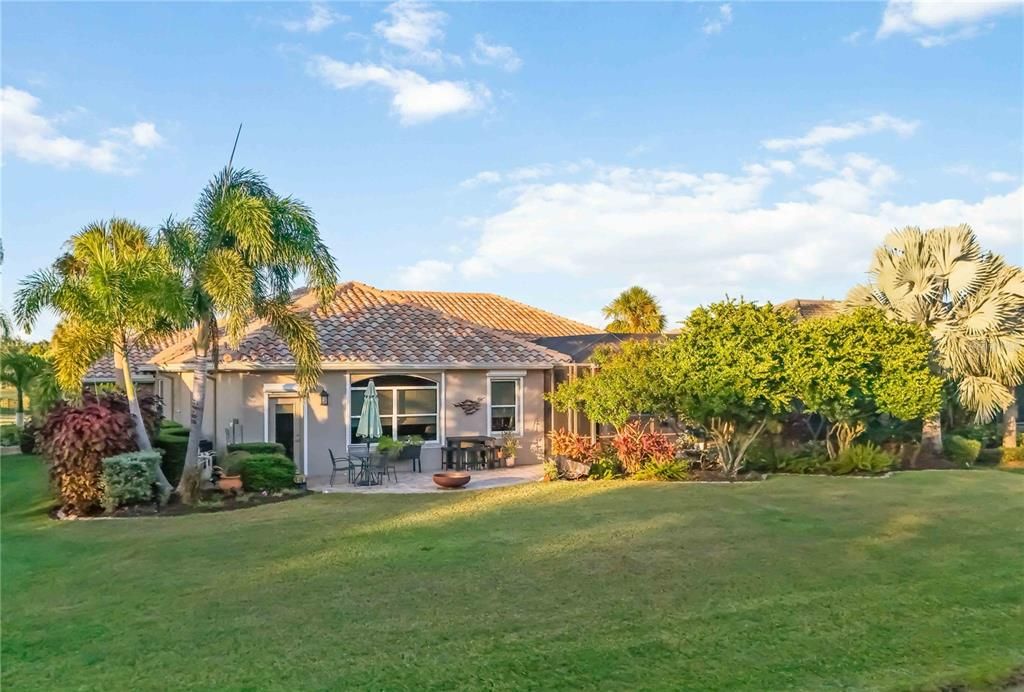 На продажу: $895,000 (4 спален, 3 ванн, 2666 Квадратных фут)