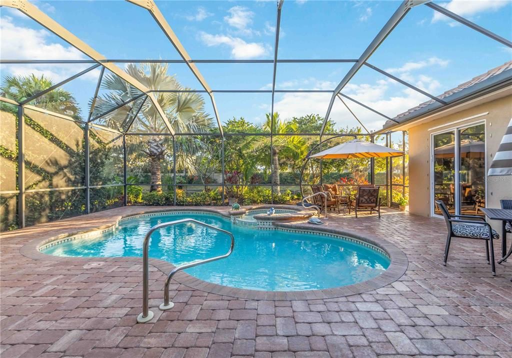 На продажу: $895,000 (4 спален, 3 ванн, 2666 Квадратных фут)