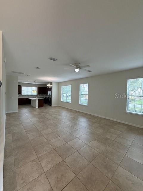 For Rent: $2,550 (3 beds, 2 baths, 1725 Square Feet)