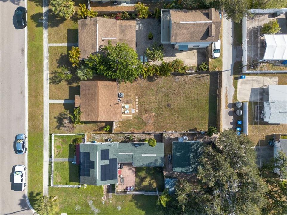 En Venta: $849,900 (0.38 acres)