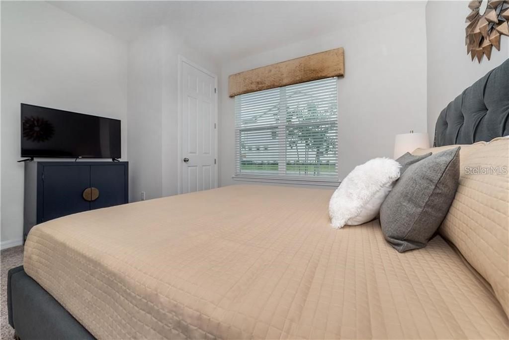 出租: $2,600 (4 贝兹, 4 浴室, 2090 平方英尺)