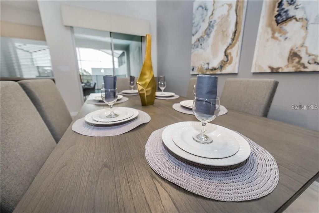 出租: $2,600 (4 贝兹, 4 浴室, 2090 平方英尺)