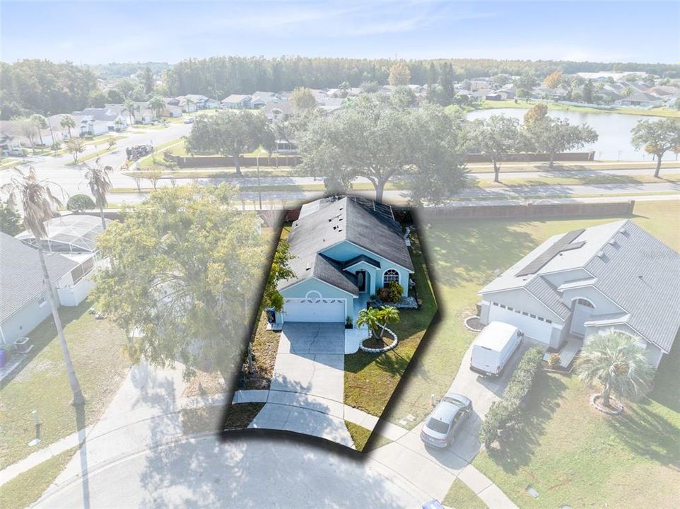 For Sale: $359,900 (3 beds, 2 baths, 1272 Square Feet)