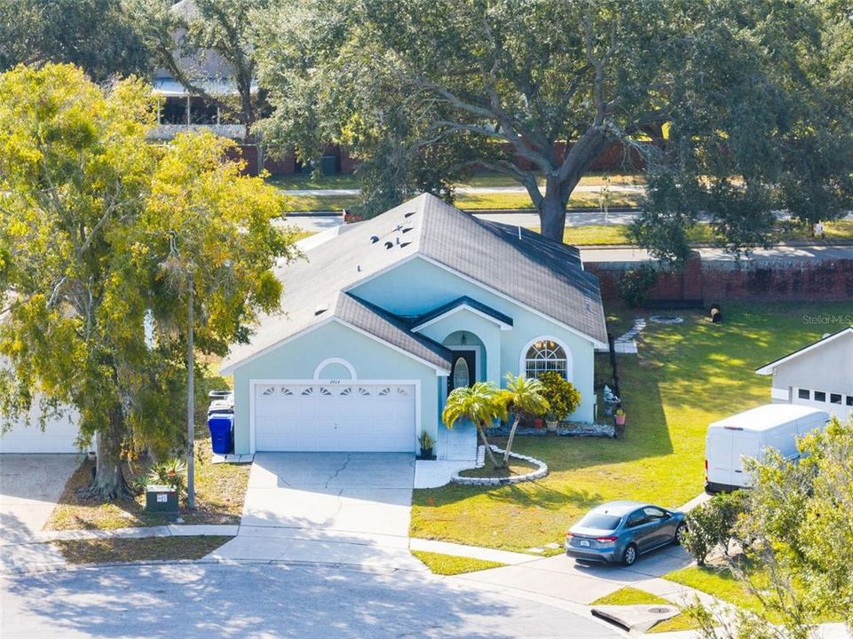 For Sale: $359,900 (3 beds, 2 baths, 1272 Square Feet)