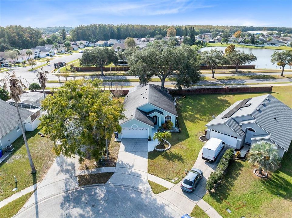 For Sale: $359,900 (3 beds, 2 baths, 1272 Square Feet)