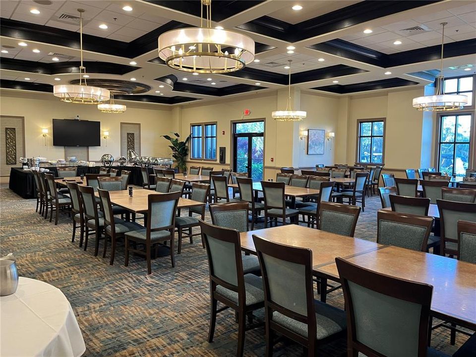 На продажу: $357,900 (2 спален, 2 ванн, 1561 Квадратных фут)