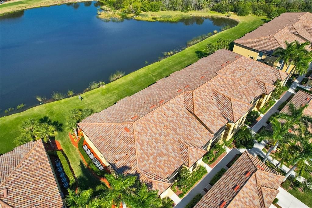 На продажу: $357,900 (2 спален, 2 ванн, 1561 Квадратных фут)