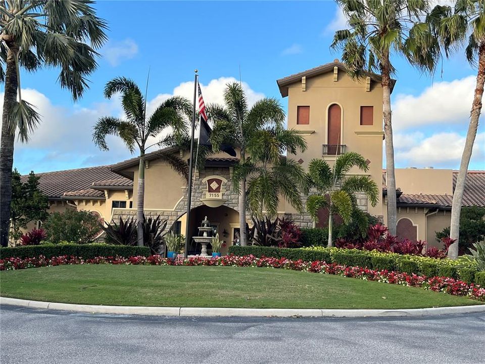 На продажу: $357,900 (2 спален, 2 ванн, 1561 Квадратных фут)