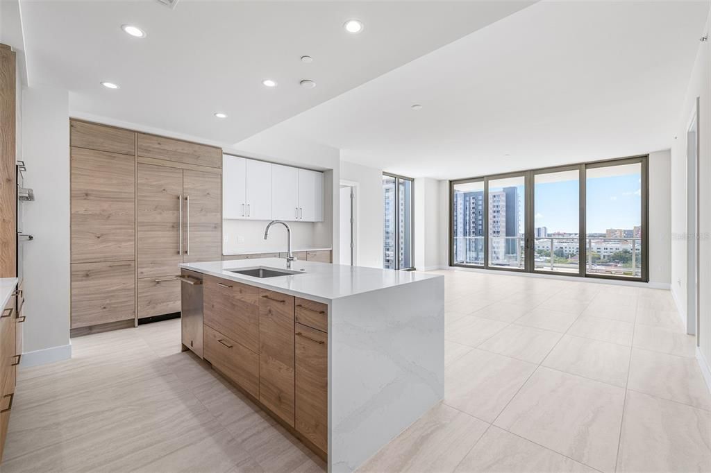 待售: $1,290,000 (2 贝兹, 2 浴室, 1667 平方英尺)