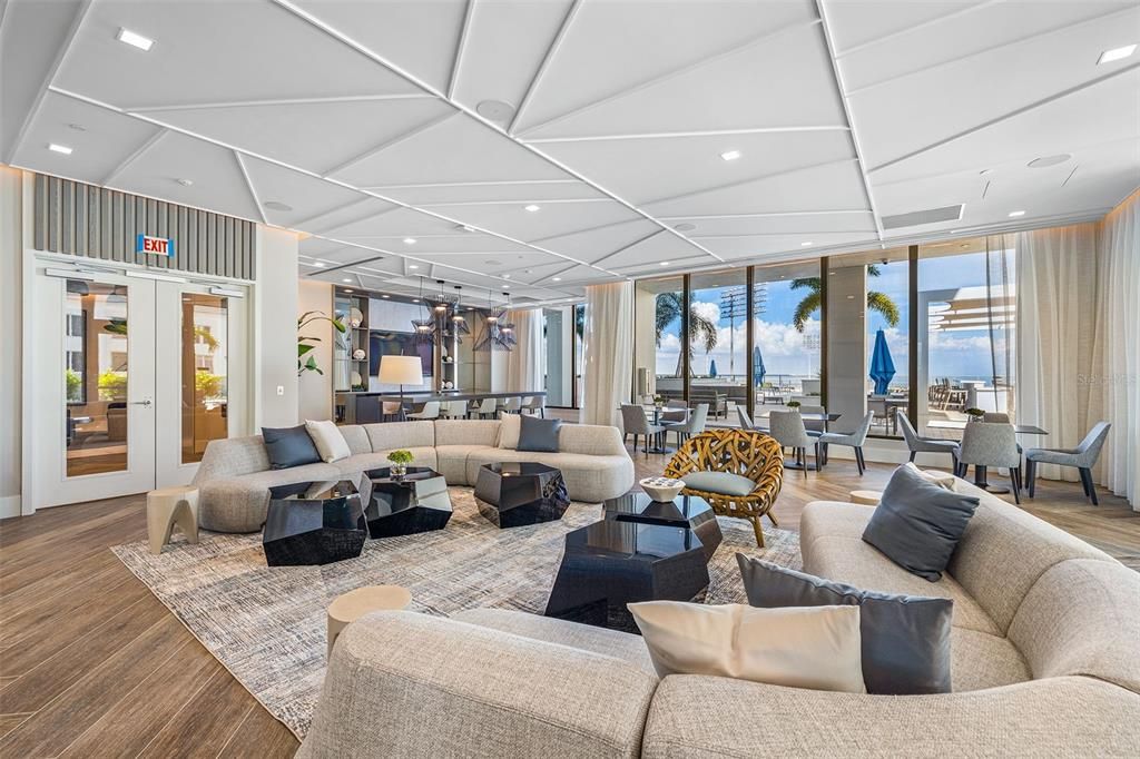 待售: $1,290,000 (2 贝兹, 2 浴室, 1667 平方英尺)