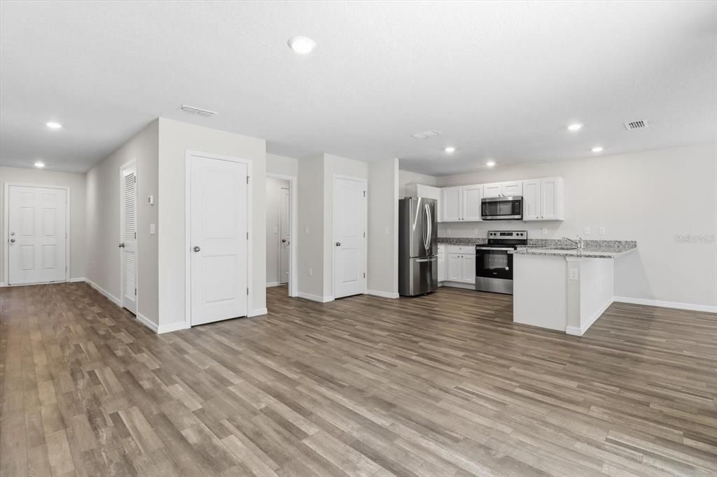 待售: $249,900 (3 贝兹, 2 浴室, 1500 平方英尺)